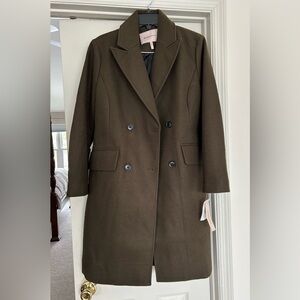 BCBG trench coat size small brownish color